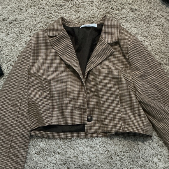 Jackets & Blazers - Brown Checkered Women's Jacket